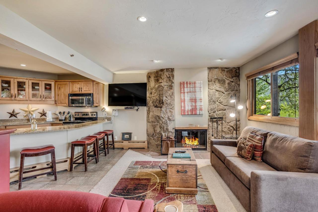 סנואומאס ווילג' Laurelwood Condominiums 110 מראה חיצוני תמונה
