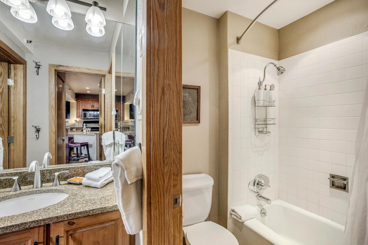 סנואומאס ווילג' Laurelwood Condominiums 110 מראה חיצוני תמונה