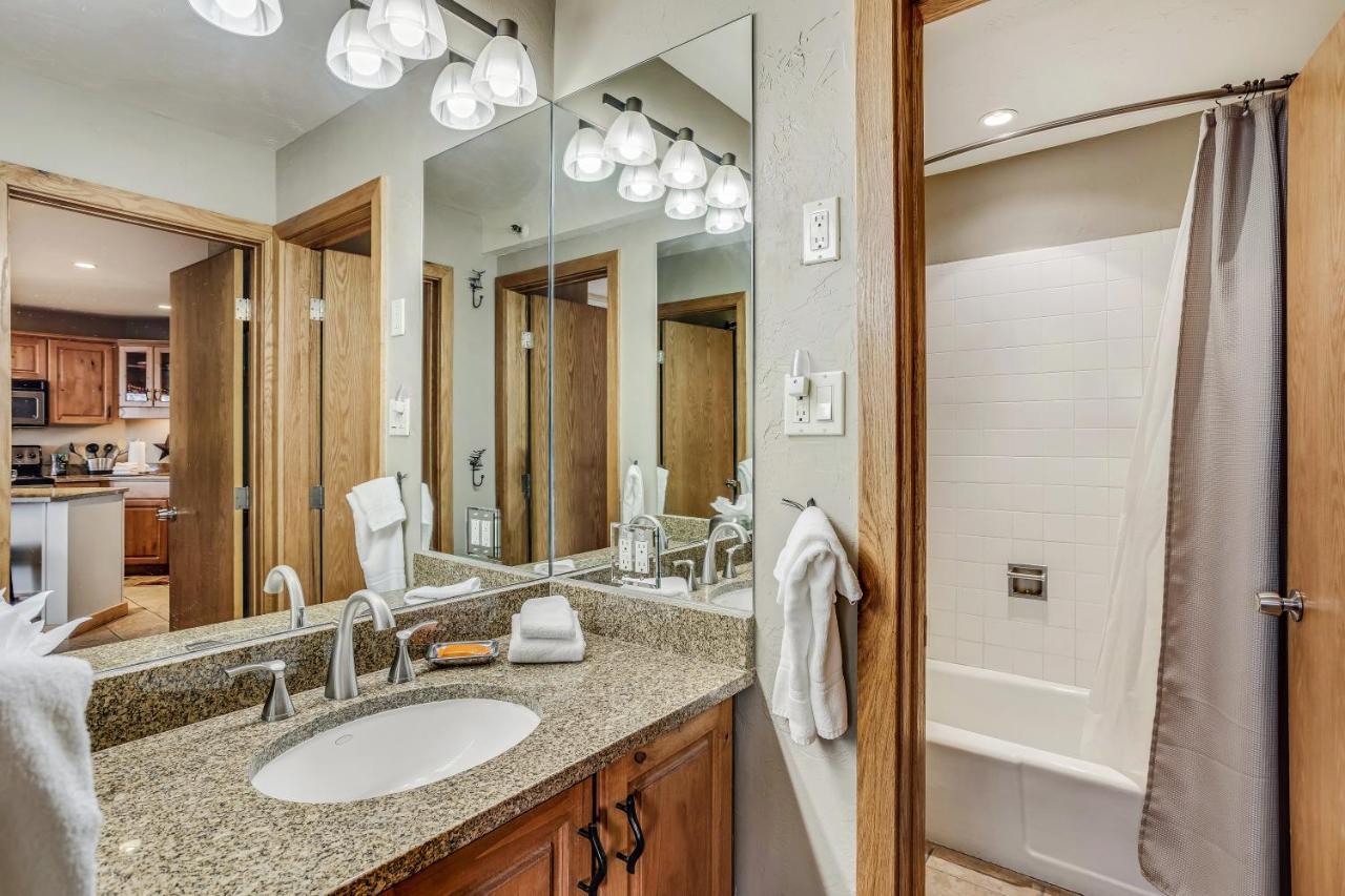 סנואומאס ווילג' Laurelwood Condominiums 110 מראה חיצוני תמונה